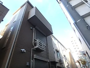 エリーワコートの外観