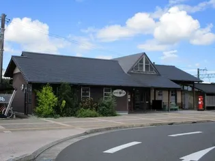 アゼリアガーデン【1階】の周辺