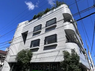 メゾンパーラミーの画像