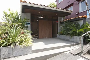 エスポワール中目黒【3階】の外観