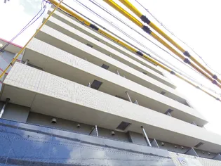 大阪府大阪市生野区勝山南1【マンション】の外観