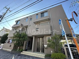 アール・コン・シェル【1階】の外観