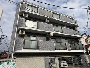 ヴィントルーナ【2階】の外観