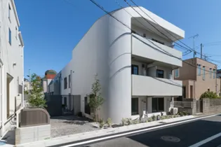 パークヒルズ経堂【1階】の外観