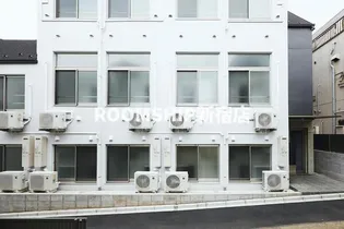 東京都新宿区北新宿3【マンション】の外観