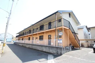 ジートルンク幡多【1階】の外観