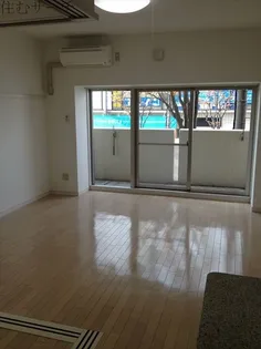 ASレジデンス四日市【11階】の居間