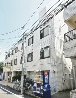 ウエストインパート18【1階】の外観