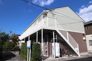 フラット42【2階】の外観