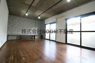 清藤マンション【1階】の居間