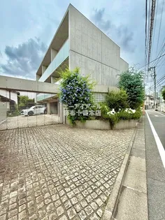 コート・ドール【3階】の外観