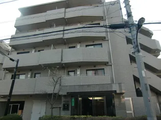 東京都新宿区西落合2【マンション】の外観