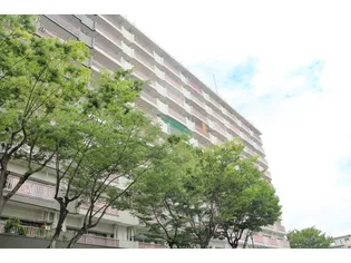 鶴山台団地2棟の画像