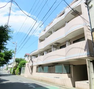 メゾン・ド・マニエール【2階】の外観