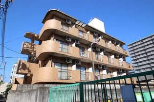 ダックビル【4階】の外観