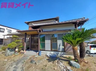 三重県亀山市みどり町【一戸建】の外観