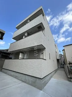 クローバー・シエル長居公園【1階】の外観