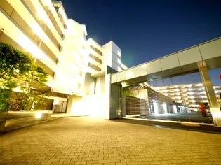 プラウド大倉山【1階】の外観