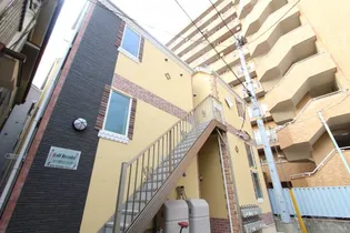 ユナイト生麦ロルフ・ブレンデル【1階】の外観