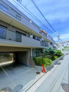神奈川県横浜市中区鷺山【マンション】の外観