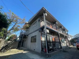 東京都世田谷区新町1【アパート】の外観