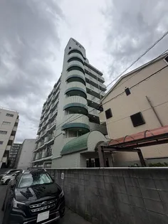 ビバリーヒルズ泉尾の画像