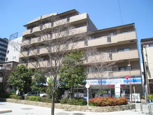 ラカーサ山科【4階】の外観