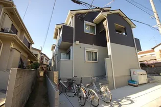 アイリーガーデン【1階】の外観