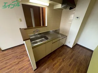 エクセレンス【1階】のキッチン