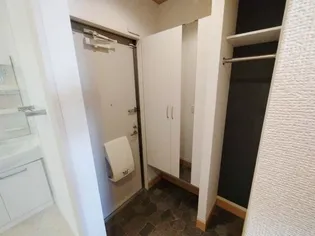 アスティール【1階】の玄関