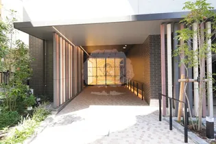 神奈川県横須賀市大滝町2【マンション】の外観