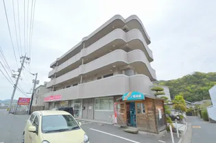 ハピネス岩田【3階】の外観