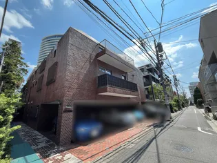 青山ホームズ【3階】の外観