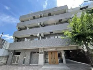 スカイコート新宿新都心第2【5階】の外観