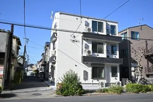 APT西新井【3階】の外観