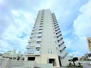 ライオンズ那覇三原マスターズゲート【6階】の外観