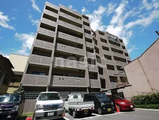 響の館【6階】の外観