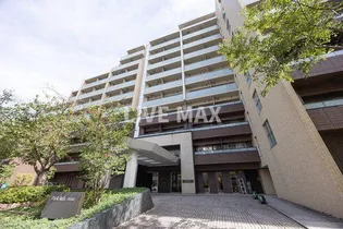 パークアクシス池田山【4階】の外観