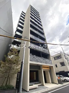 東京都中野区新井1【マンション】の外観