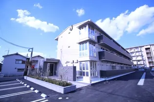 フローラル メゾン【2階】の外観