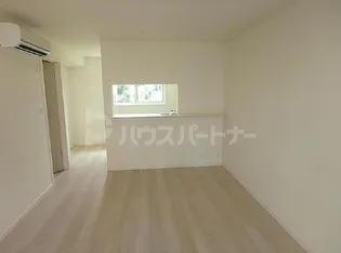 メゾンヌーヴ柏の葉の居間