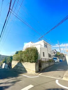 ベルメゾン【2階】の外観