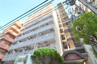 サバーブシティ十三【3階】の外観