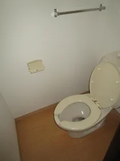 スカイコートはねだ【2階】の内装