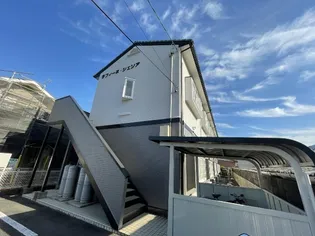 ラフィーネ シェソアの画像