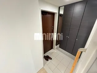 グランステーシア津新町【12階】の玄関