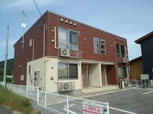 新潟県村上市若葉町【アパート】の外観