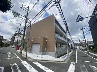 リブリ・ルービ館【1階】の外観