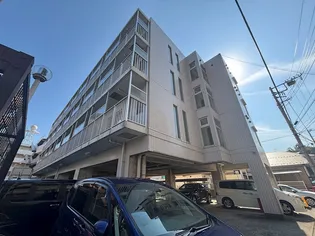 アソシエ横浜【5階】の外観