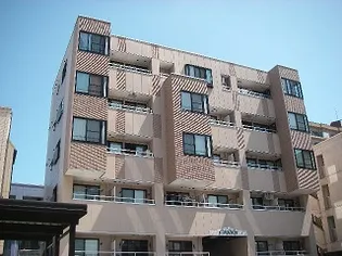 カリオン【1階】の外観